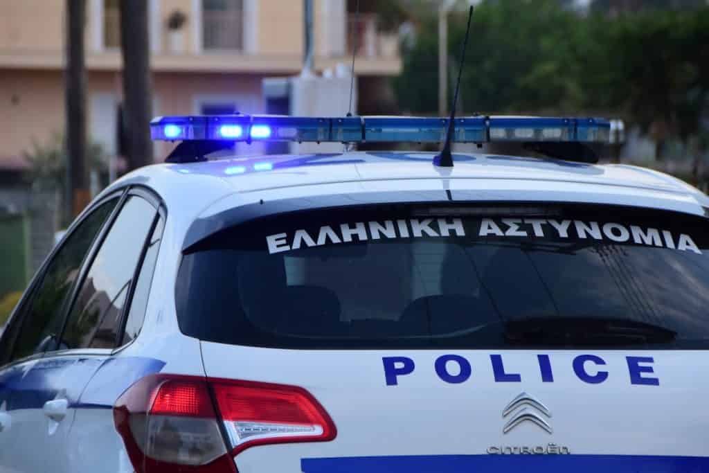 greek police Pakistani patras