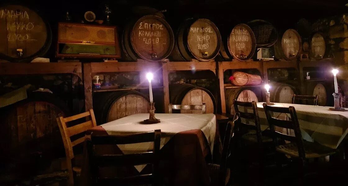 Gianni's Taverna, Kyparissos, Crete rare experience