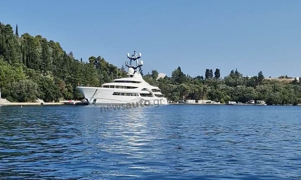 Dmitry Rybolovlev's yacht, skorpios july 2023