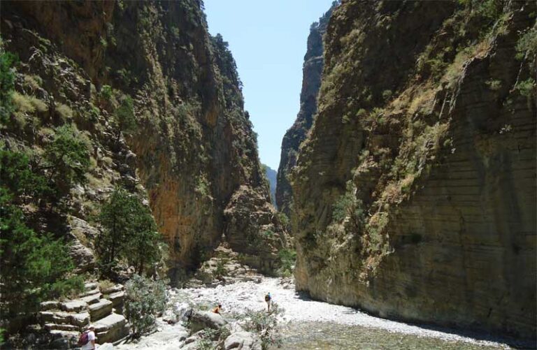 Injuries Reported in Samaria Gorge Following Earthquake in Chania