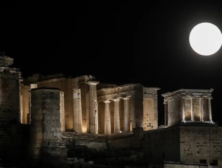 acropolis night supermoon super moon august 2023