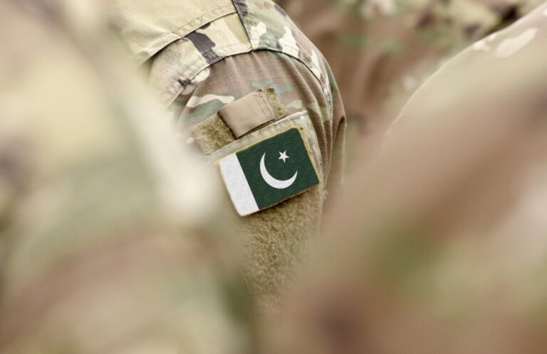 Pakistani flag army soldier