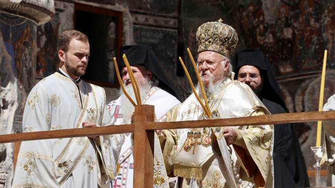 Ecumenical Patriarch Bartholomew leads Dormition liturgy at Panagia Soumela in Trebizond
