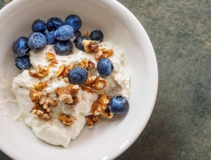 greek yogurt walnuts blue berries