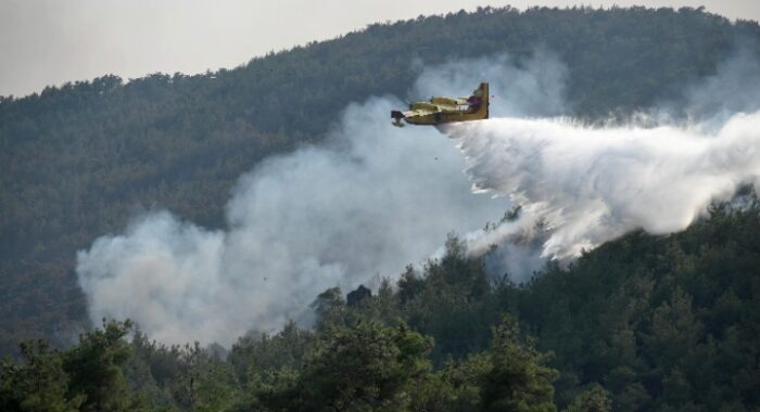 Fires break out in Messinia, Paiania