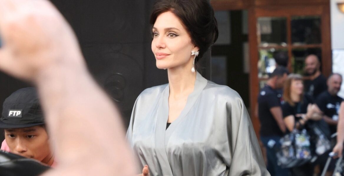 Angelina Jolie's New Photos From Shooting Maria In Pyrgos