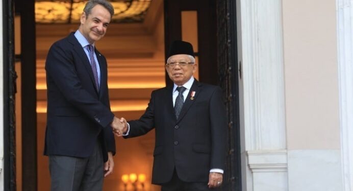 Mitsotakis meets Indonesian VP - Mutual will to strengthen bilateral relations