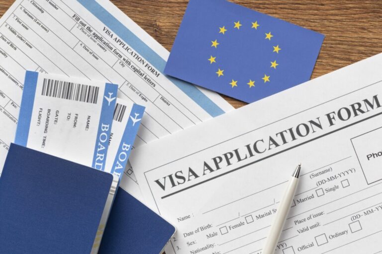 migrant visas application air tickets european union