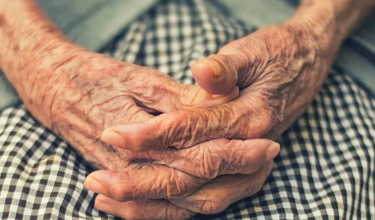 older woman elderly woman hands Pakistani