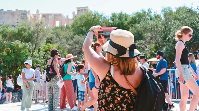 acropolis athens greece tourist tourism