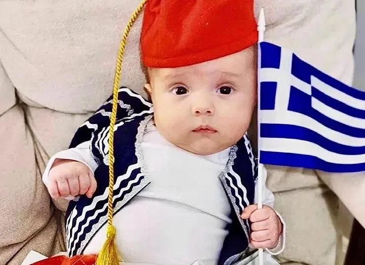 greek baby child allowance