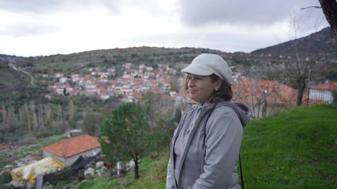 Lesvos Turkish Woman Fetna Öztürkler Is Looking For The Descendants Of