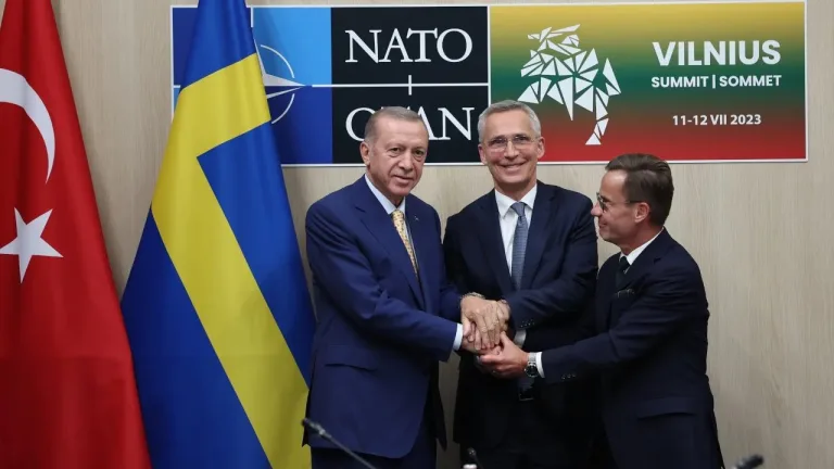 Turkish parliament approves Sweden's application to join NATO