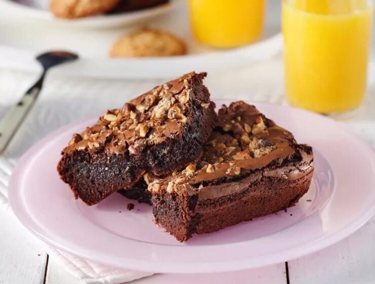Brownies with olive oil and walnuts