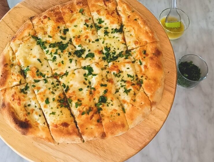 homemade garlic bread with cheese
