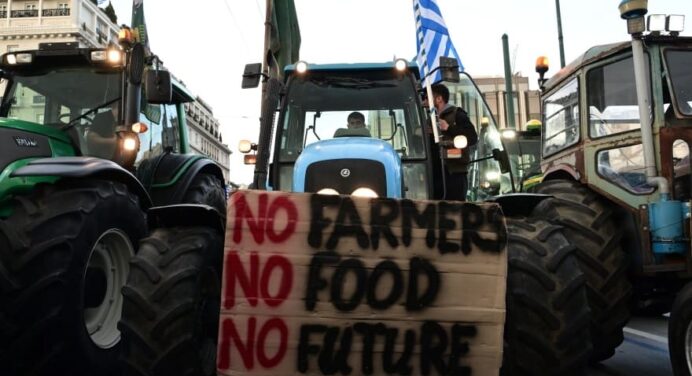 Farmers disappointed following meeting with Greek PM