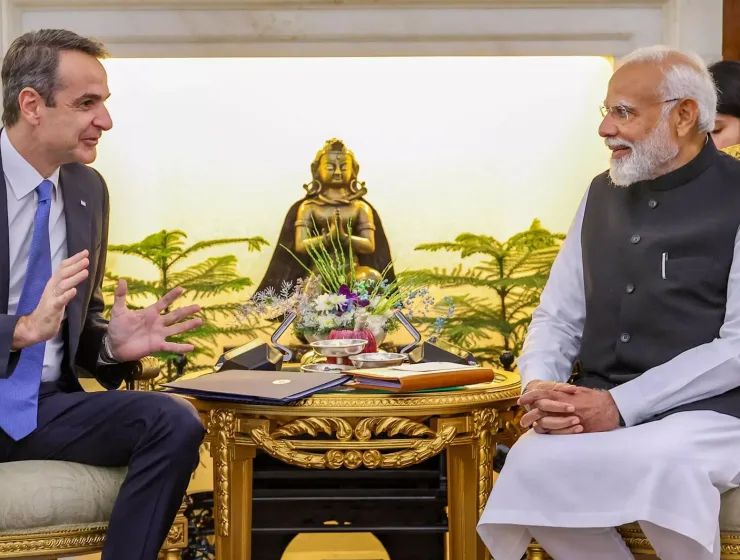 Prime Minister Narendra Modi with his Greek counterpart Kyriakos Mitsotakis who is on a two-day Indi