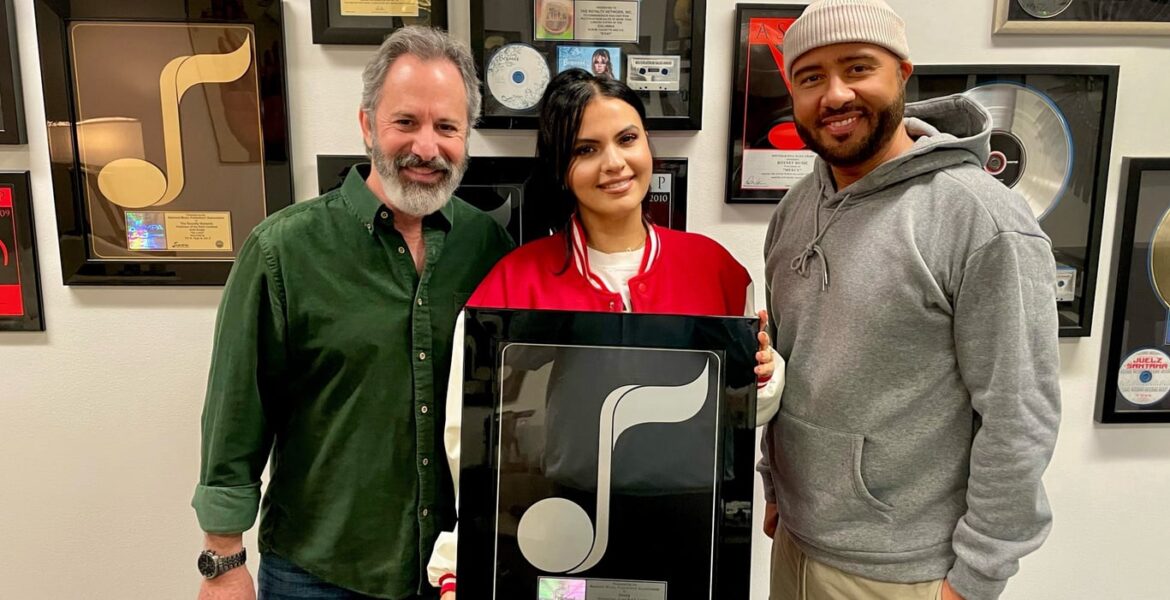 Yesterday was special marking a career milestone for Vassy, receiving my 1st Song Writers Platinum Plaque 💿 from @nmpaorg through my publisher @roynetmusic .. for my record BAD w/ @davidguetta & @showtek hitting Certified RIAA Platinum in the US.