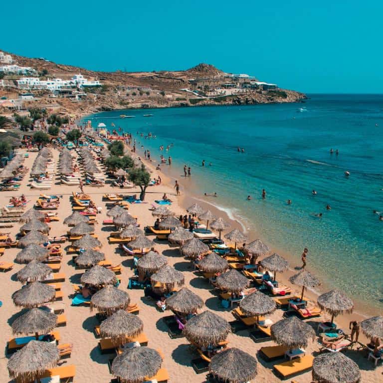 Seashore Violations Continue in Mykonos: Paradise Beach Resort Occupies Unauthorized Area