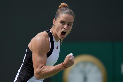 Maria Sakkari started her adventure at this year's Miami Open in the best possible way as she defeated Yue Yuan 6-2, 6-2