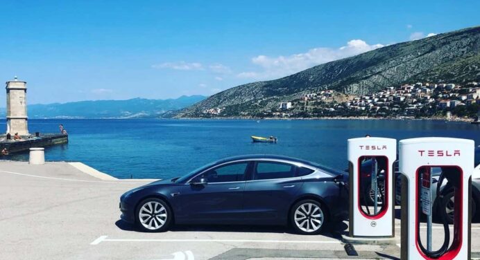 Tesla prices in Greece have dropped even more