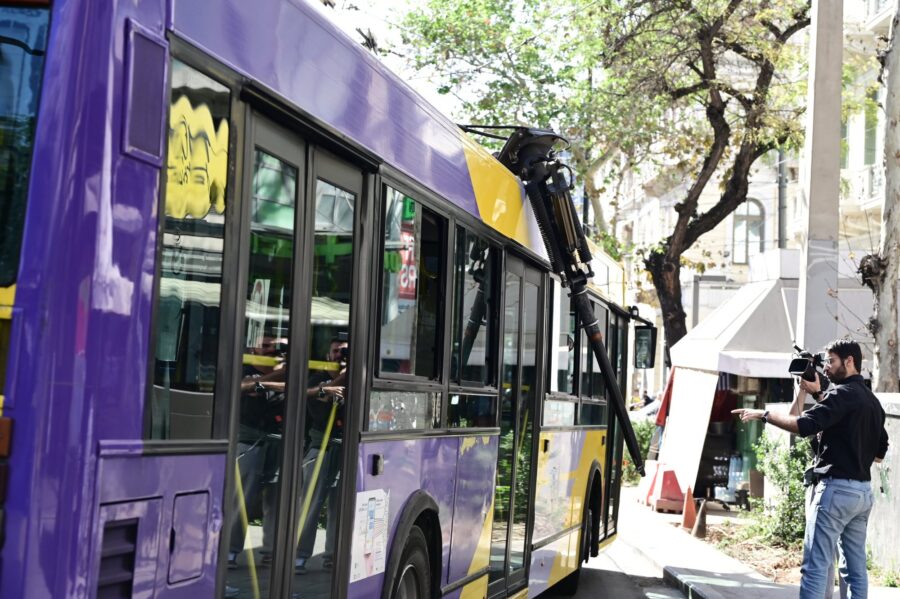 Trolley Accident In Athens: Six People Injured