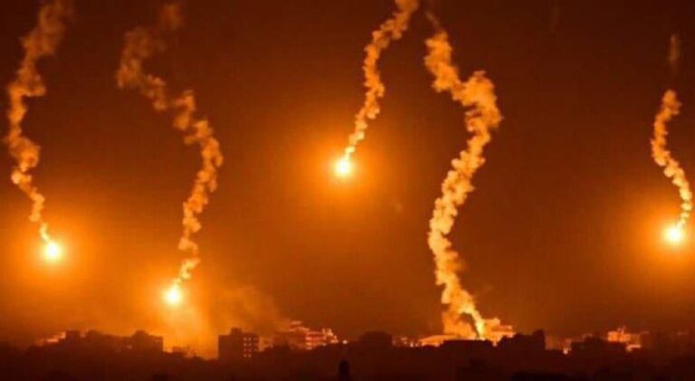 BREAKING:Israeli forces have launched their ground offensive against Rafah