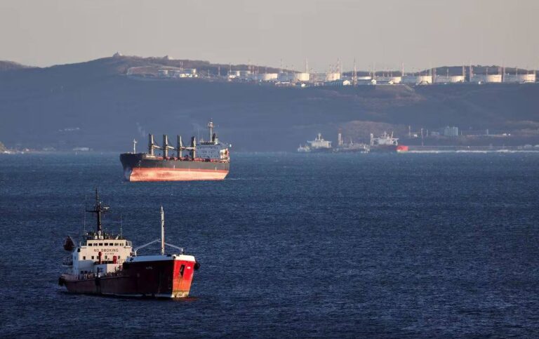 Greek Navy Extends Advisory to Prevent Ship-to-Ship Oil Transfers