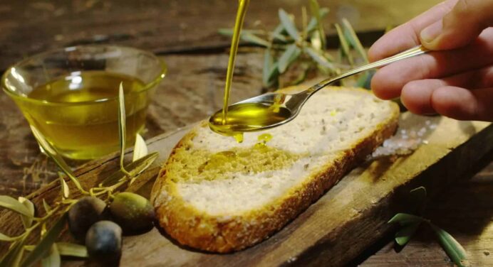 How Extra Virgin Olive Oil Is Made In Greece