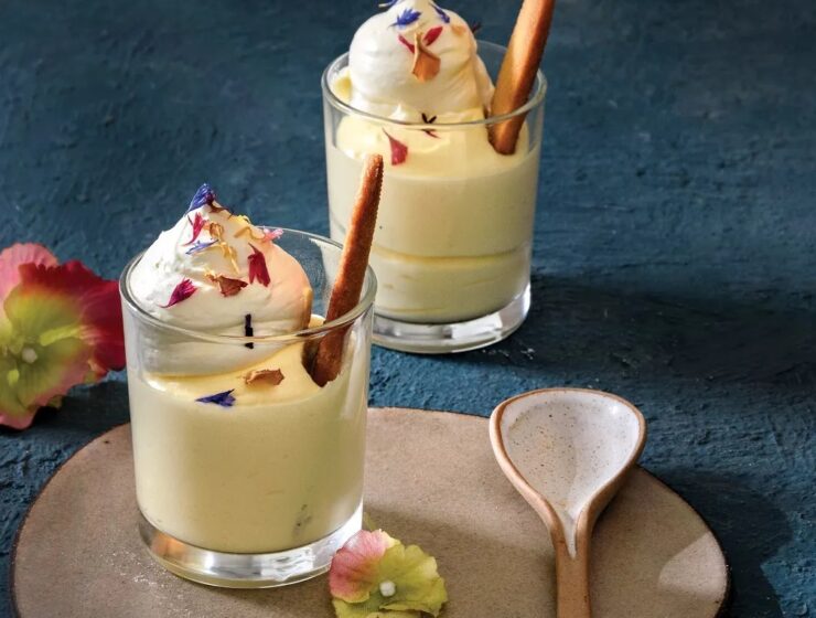 Lemon mousse with tea cream and lemon biscuit