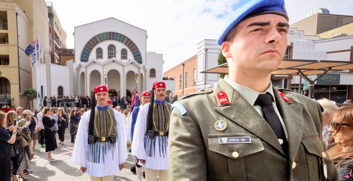 EVZONES: Greek Presidential Guard in Sydney: A Powerful Tribute to Anzac-Greek Bonds in 2025