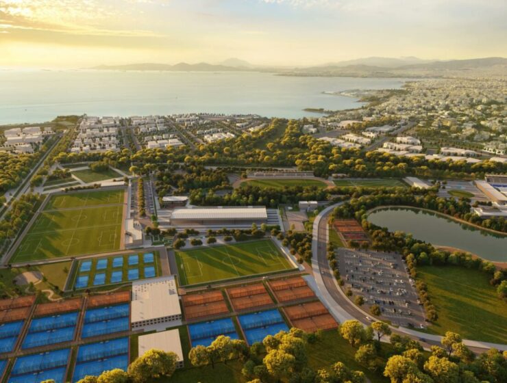 The Tennis & Racket Sports Club in Elliniko — a €20-million project comprising more than 20 tennis courts as well as padel and pickleball facilities — is reportedly close to being acquired by Novak Djokovic.
