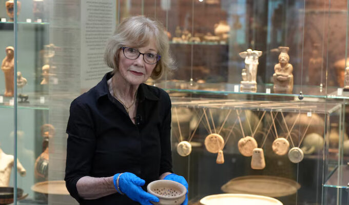 Emeritus Professor Elizabeth Minchin says the museum highlights everyday objects used by ancient Greek and Roman people. (ABC News: David Sciasci)