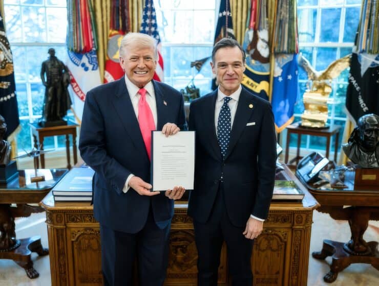 Greek Ambassador to the US Antonis Alexandridis presents credentials to the OAS Secretary General Albert Ramdin