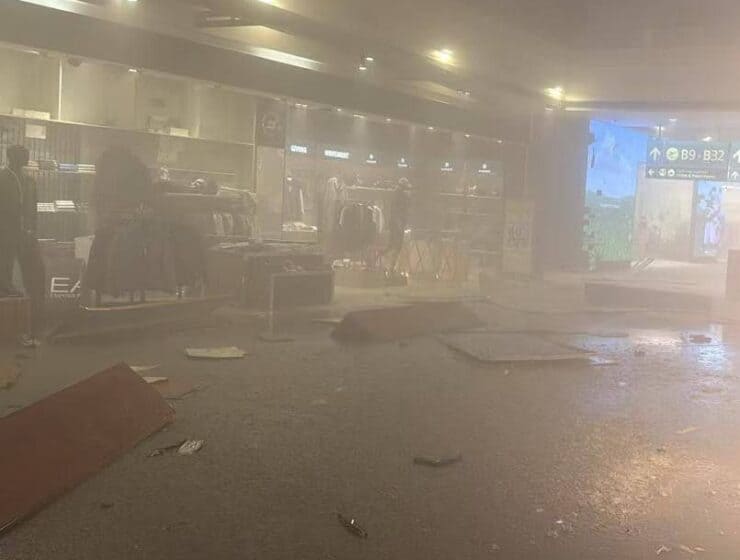 Breaking: Dubai International Airport hit by a regime drone. Earlier today they hit Kuwait International Airport as well.