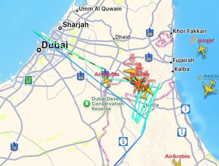 Breaking: Emirates Flights Abort Landings at Dubai Amid Smoke